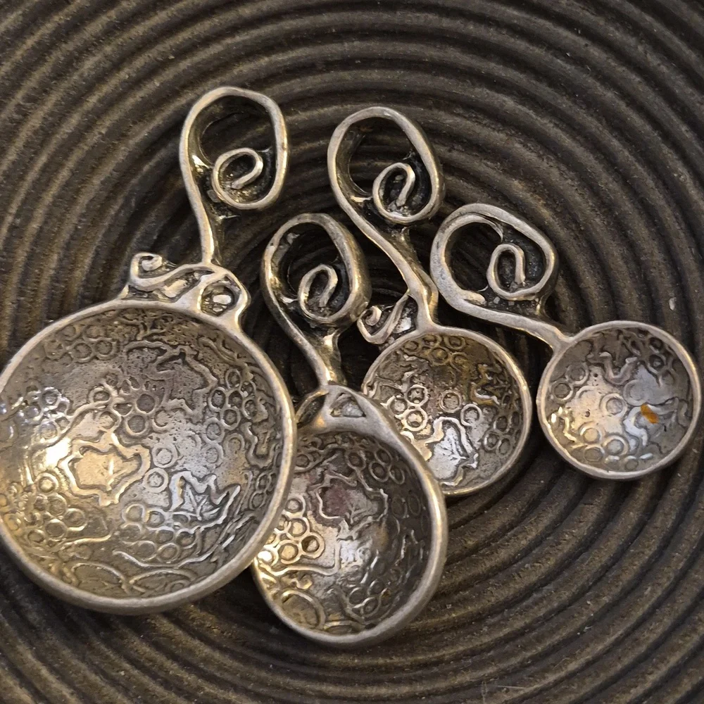 Crosby & Taylor Vineyard 4-piece Artisan Pewter Measuring Spoons